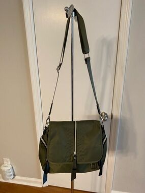 IHKWIP Satchel Bag